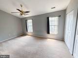 9424 Sea Breeze Court - Photo 17