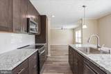 197 Hollingsworth Court - Photo 10