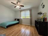 806 Warfield Lane - Photo 33