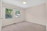 6030 Burnside Landing Drive - Photo 16
