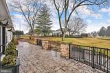 2395 Quentin Road - Photo 31