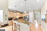 404 Peters Way - Photo 8
