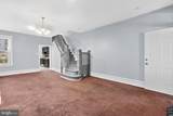 950 Russell Street - Photo 8