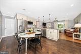 8914 Gloria Avenue - Photo 12