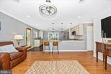 8914 Gloria Avenue - Photo 5