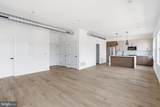 208 Vine - Photo 2