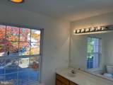 6821 Hollow Glen Court - Photo 18