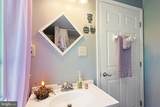 15 Howard Street - Photo 23