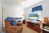 15 Howard Street - Photo 30