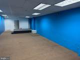 711 Snyder Avenue - Photo 7