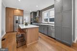 11 1/2 College Avenue - Photo 13