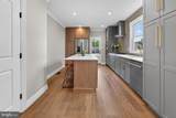 11 1/2 College Avenue - Photo 14