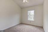 21588 Bankbarn Terrace - Photo 14