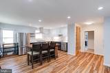905 Regester - Photo 4