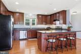110 Summers Lane - Photo 9