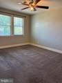 908 Wildwood - Photo 18