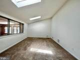 912 Hoyt Street - Photo 8