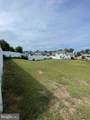 218 Hendrickson Avenue - Photo 13