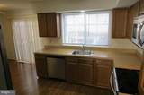 2208 Wimbledon Circle - Photo 6