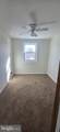 1031 Foxwood Lane - Photo 5