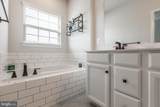 18105 Red Cedar Road - Photo 31