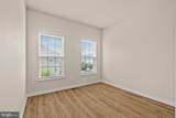 614 Savile Row Terrace - Photo 17