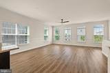614 Savile Row Terrace - Photo 4