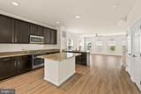 614 Savile Row Terrace - Photo 8