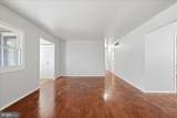9110 Meadow Heights Road - Photo 9