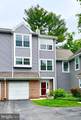 22 Halstead Place - Photo 2