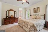 157 Roderick Place - Photo 17