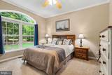 157 Roderick Place - Photo 20