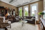 305 Queen Street - Photo 14