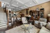 305 Queen Street - Photo 22
