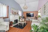 9336 Academy Road - Photo 4