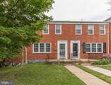 1583 Doxbury Road - Photo 1