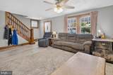 8 Pennroad Ave - Photo 4