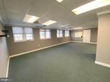9415 West Street - Photo 4
