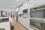 709 Thomas Ln - Photo 11