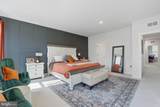 709 Thomas Ln - Photo 16