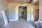 211 8TH Street - Photo 8