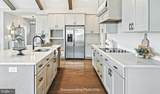 720 Longwood Manor - Photo 13