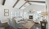 720 Longwood Manor - Photo 9