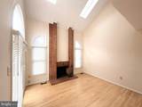7418 Crestberry Lane - Photo 23
