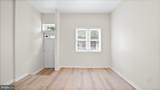 537 Milton Avenue - Photo 8