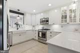 1746 Swinburne Avenue - Photo 10