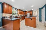 4554 Simon Road - Photo 9