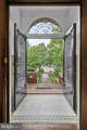 727 Massachusetts Avenue - Photo 3