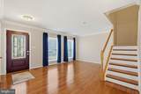 7912 Fox Lair Court - Photo 8