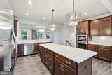 8910 Englewood Farms Drive - Photo 10